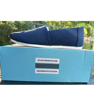 Toms Alpargata Canvas Shoes, Navy, Size 10